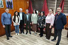 02–09 oktyabr 2025-ci il. Beynəlxalq Teatr Akustikası Məktəbinin tədris sessiyasında iştirak edən gənc sənətçilər AzTXİ-nın  rəhbərliyi ilə görüşüblər.